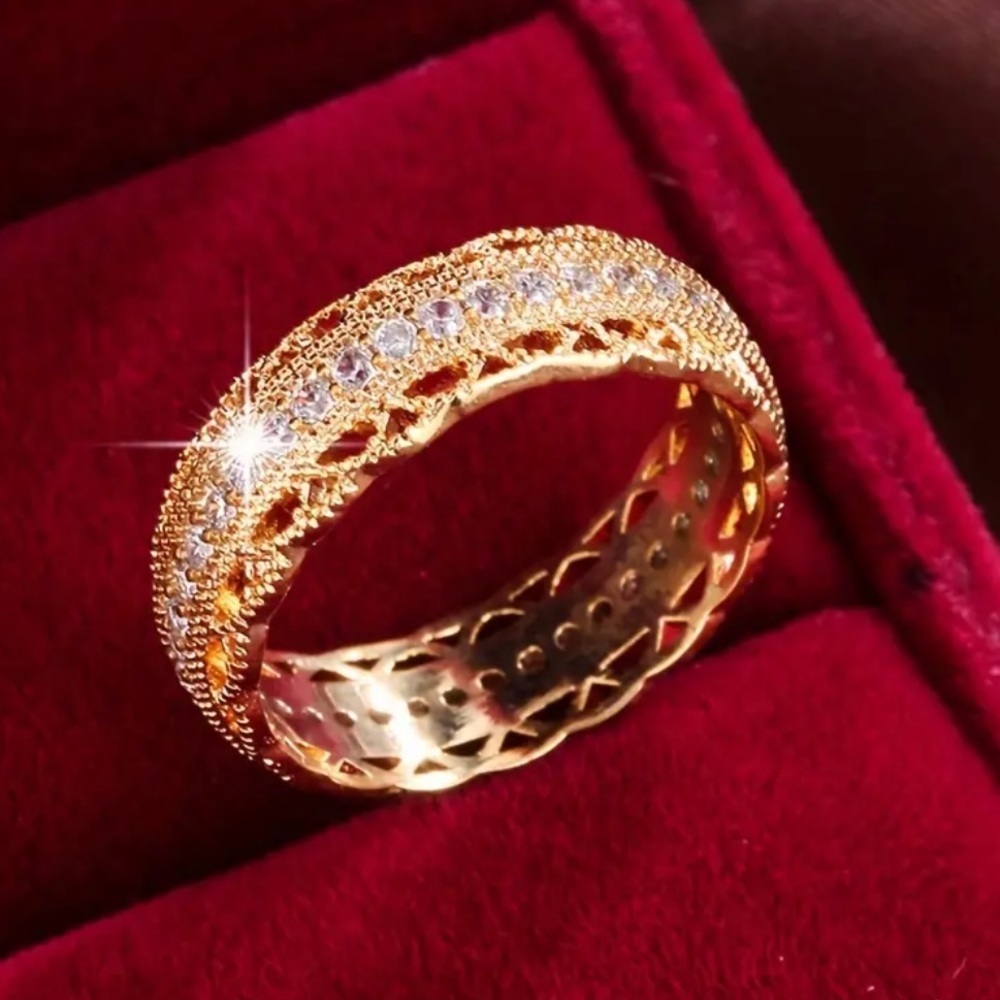 COPY - COPY - Copper Ring w/Paved White Zirconia (NWT)